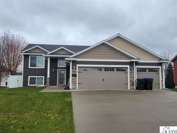 128 Timberwolf Ct, Mankato, MN 56001
