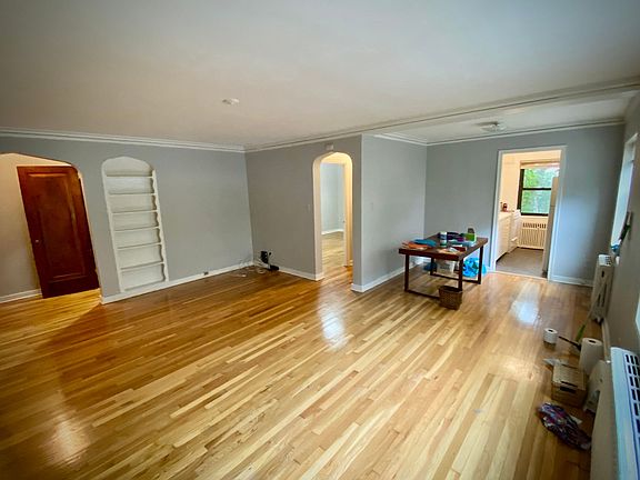 3rd image of 208 N Homewood Ave APT B6