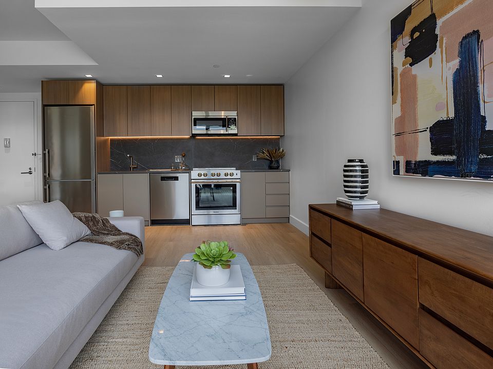 1st image of 69-65 Yellowstone Blvd #603