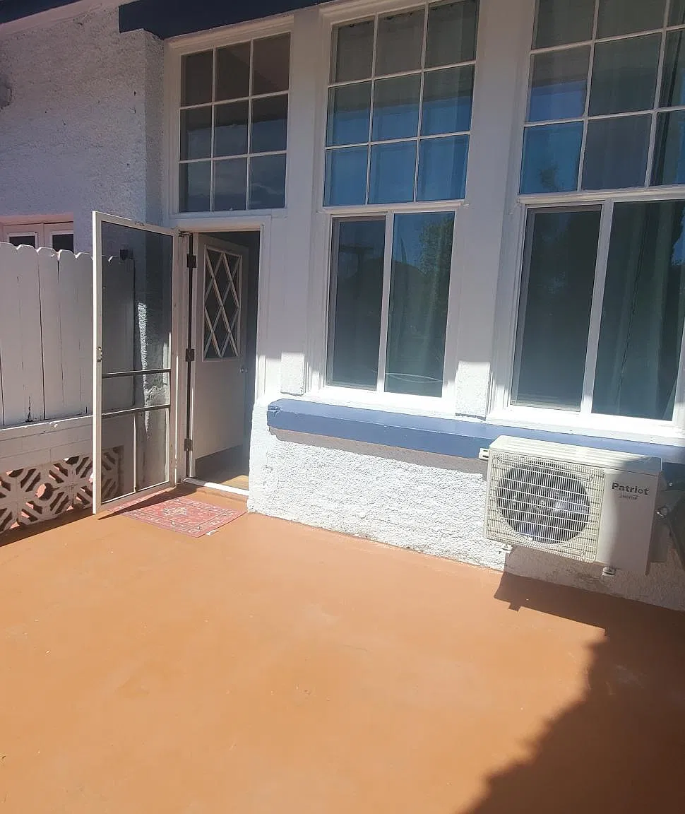 Studio, 338 sqft, $1,045 — Photo 4
