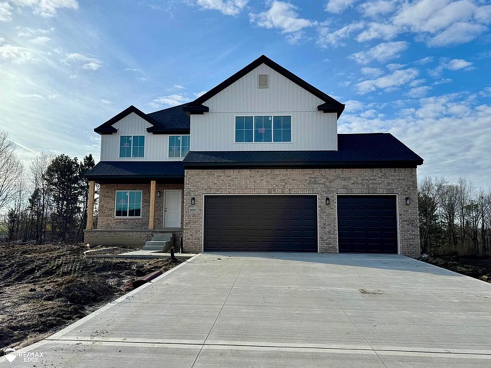1st image of 8092 Peninsula Cir