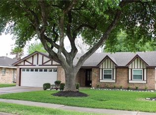 3919 Zuni Trl, Pasadena, TX 77505