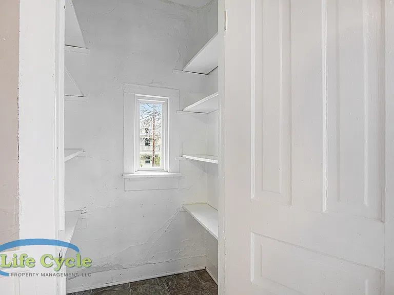 940 McReynolds Ave NW #2 — Photo 12