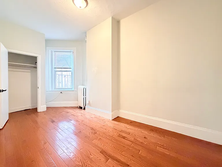 1 Linden St #B — Photo 4