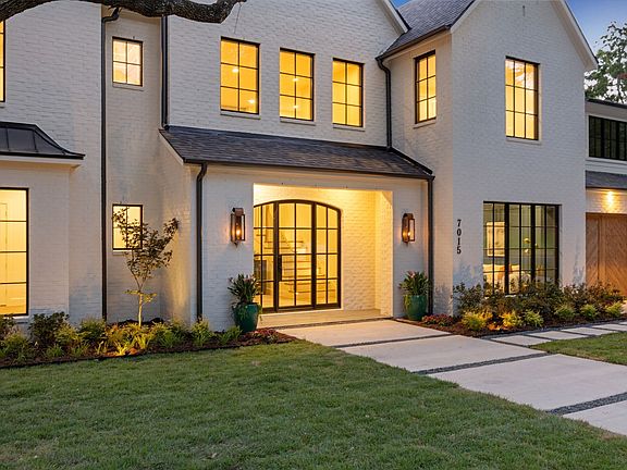 2nd image of 7015 Lyre Ln