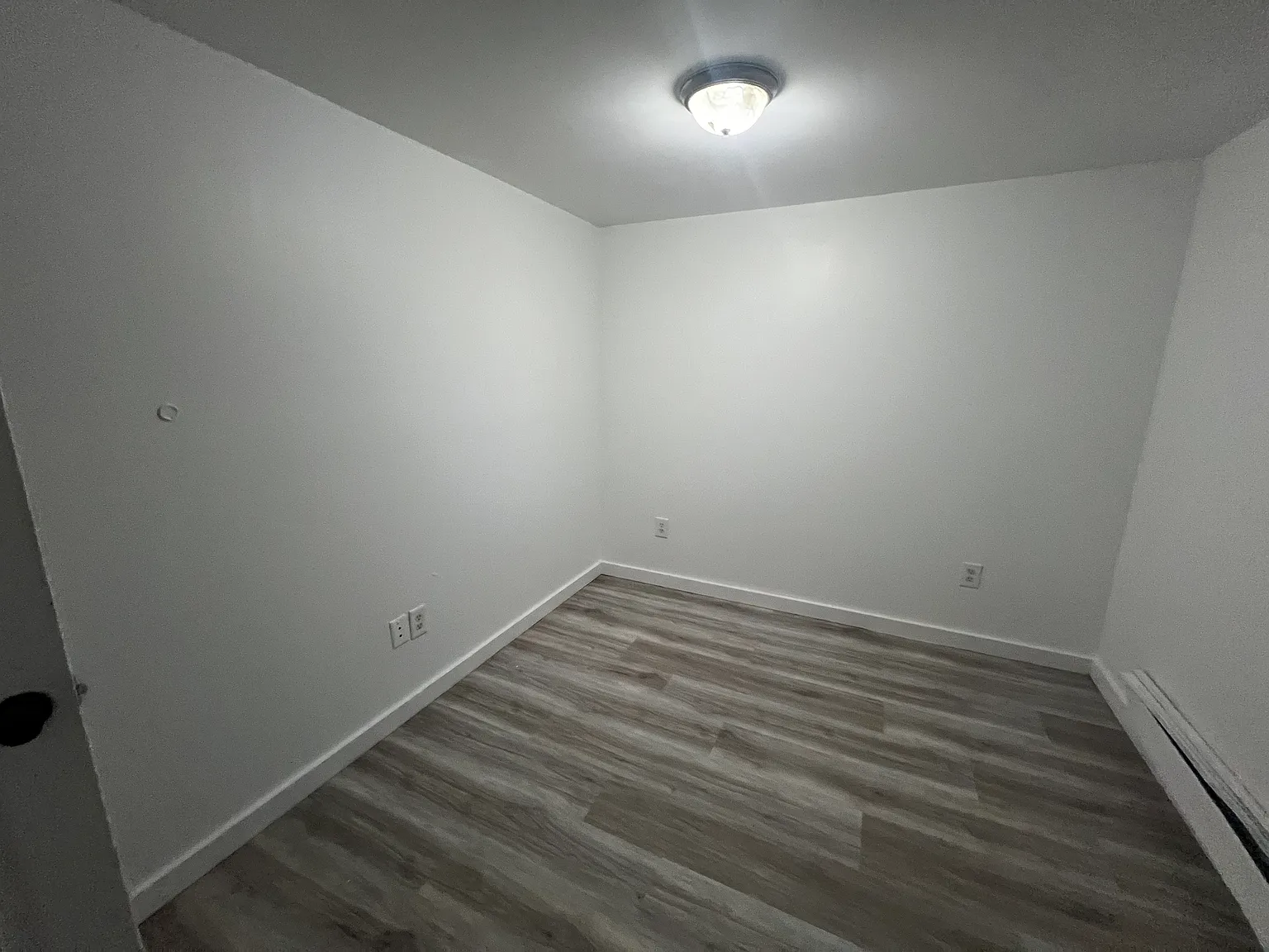 814 Sherburne Avenue — Photo 3