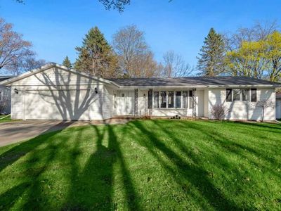 1159 Michaline Dr, Green Bay, WI, 54304