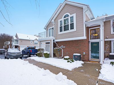 44882 Marigold Dr, Sterling Heights, MI, 48314