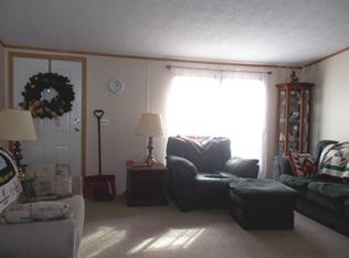 58523 Meadow Creek Blvd, Lenox, MI