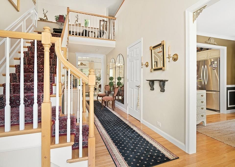 19 Wildwood Dr Southborough MA Zillow