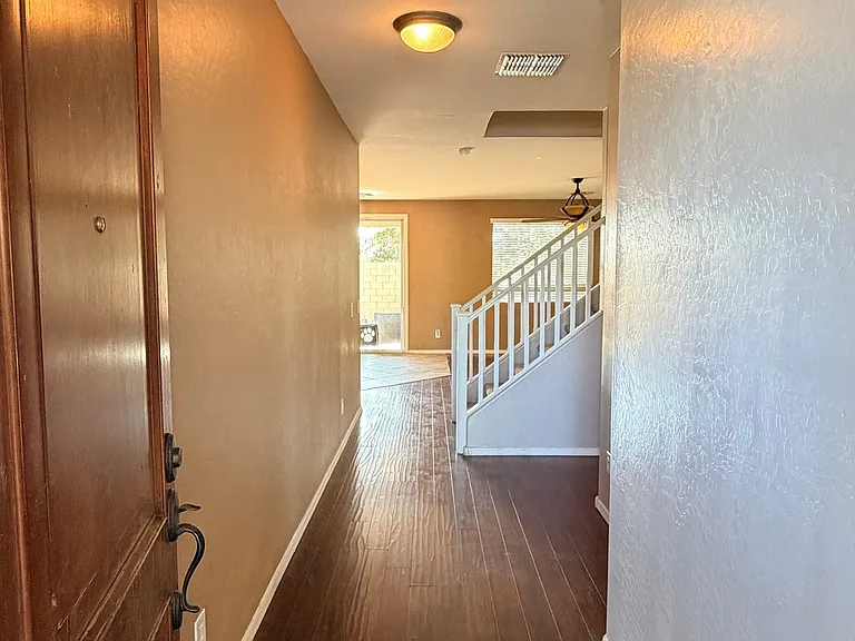 2129 S Jacana Ln — Photo 7