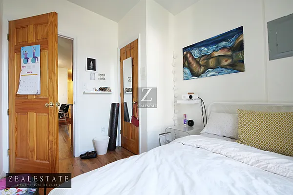 Rented by ZealEstate Group Inc | media 41