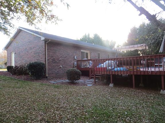 2nd image of 2466 Ashford Dr