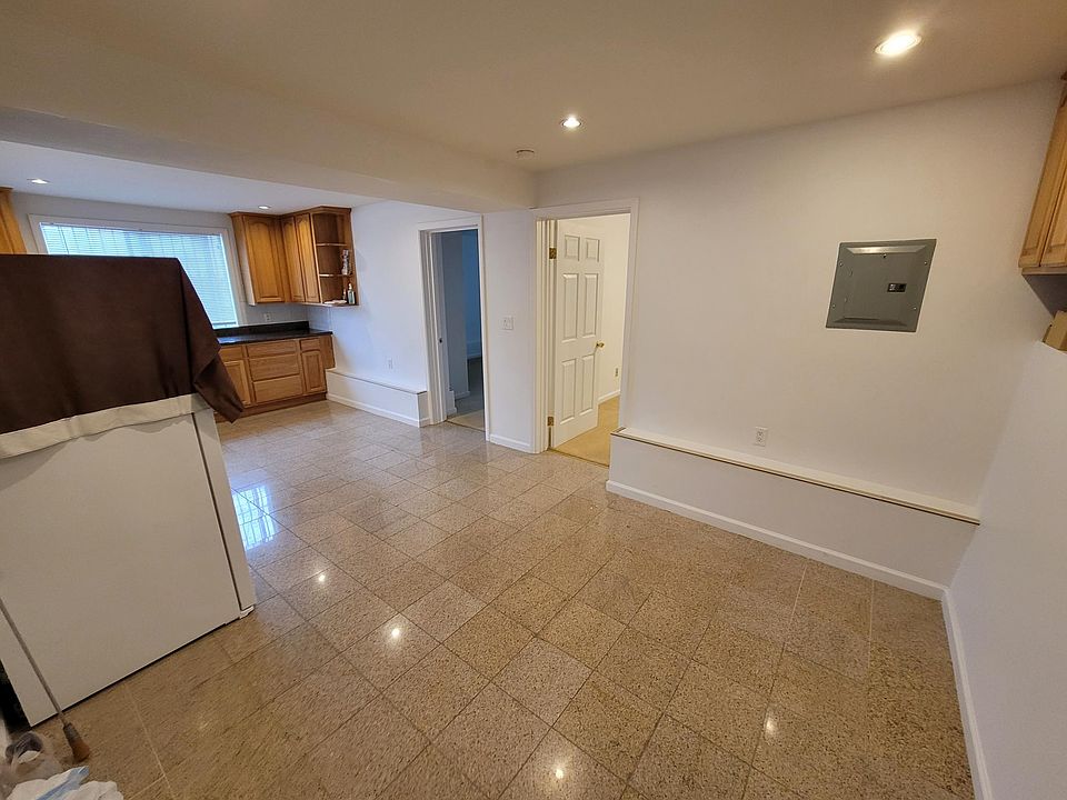 1st image of 7 Faxon Ave