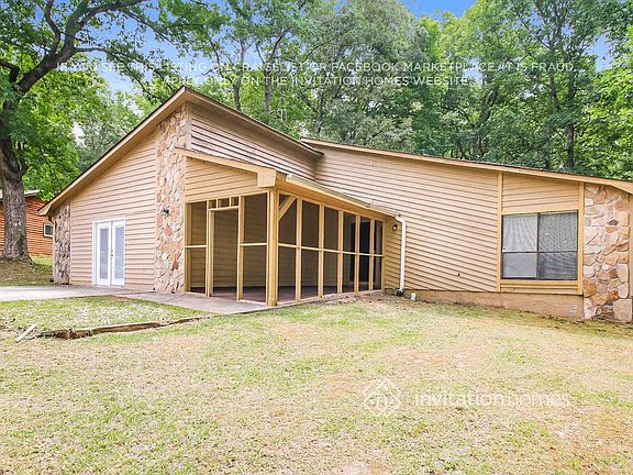 3rd image of 335 Rocky Springs Ct