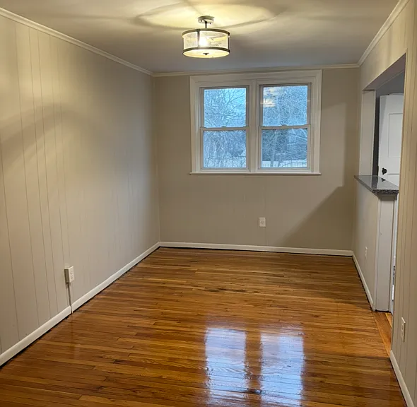 247 W 21st St — Photo 1
