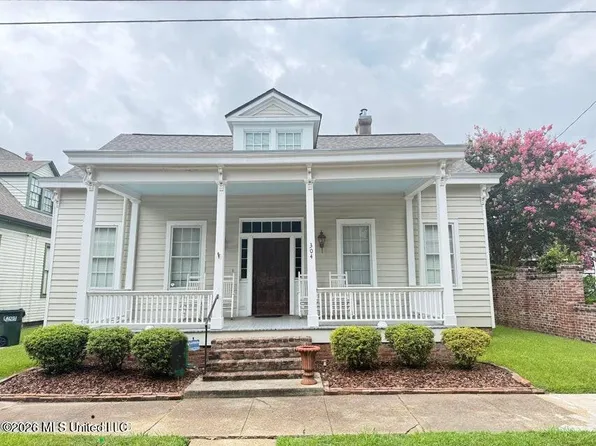 304 S Rankin St, Natchez, MS 39120
