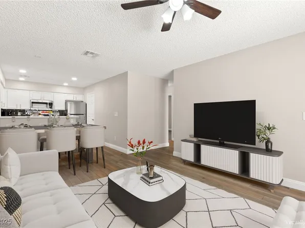 2120 Willowbury Dr Unit A, Las Vegas, NV 89108