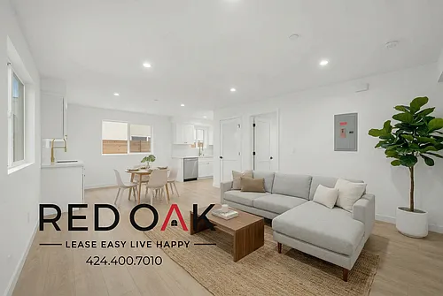 415 N La Fayette Park Pl Photo 1