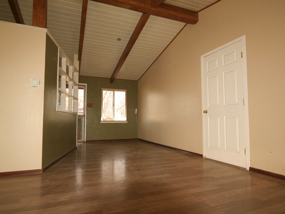 1st image of 1106 Greenbrae Dr