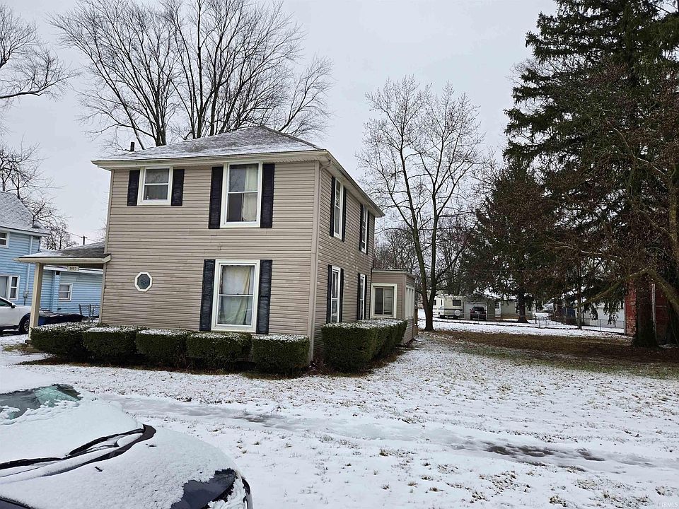 2nd image of 3633 S Gallatin St