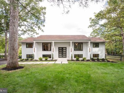 6211 Waterway Dr, Falls Church, VA, 22044