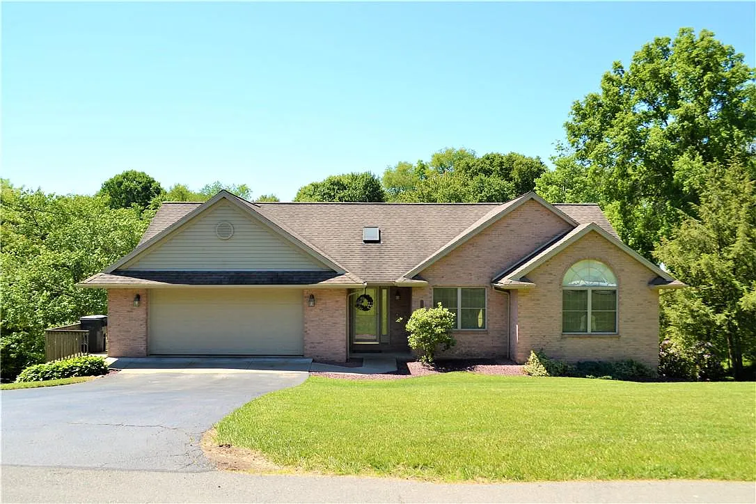 214 La Ray Dr photo 1
