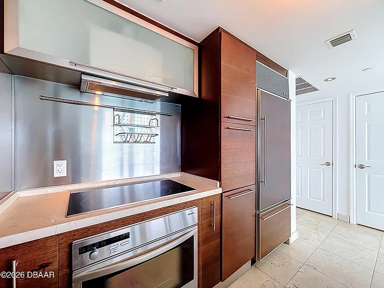 6000 Indian Creek Dr #12B — Photo 7