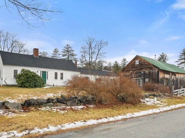22 Stumpfield Road, Hopkinton, NH 03229