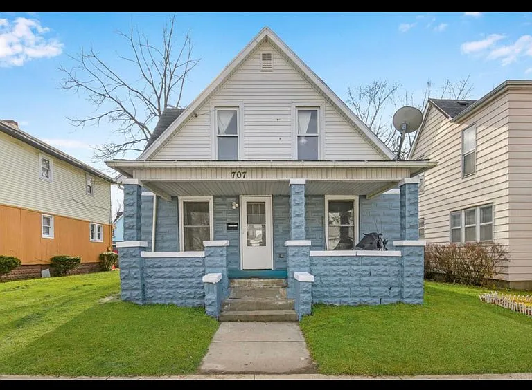 707 W Cleveland Ave — Photo 1