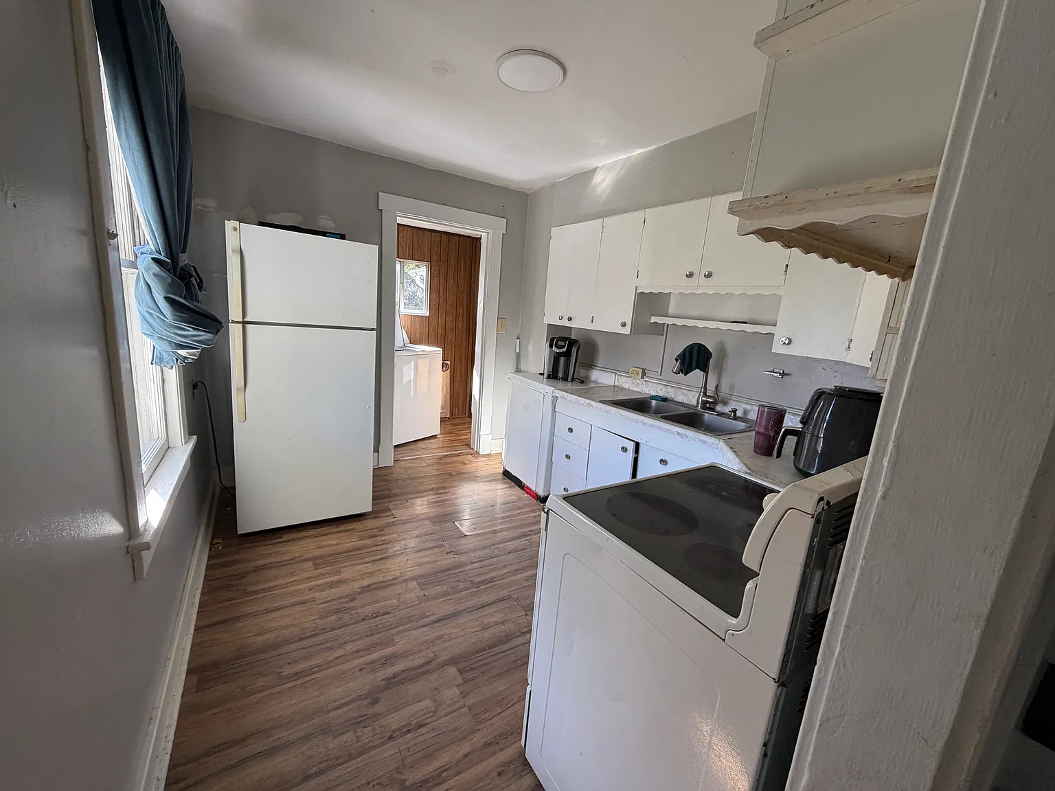 16 Weber St — Photo 3