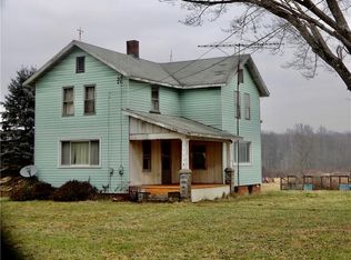 1364 Greenville Mercer Rd, Mercer, PA 16137