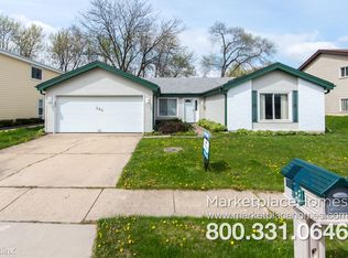 284 Loveland Dr, Glendale Heights, IL