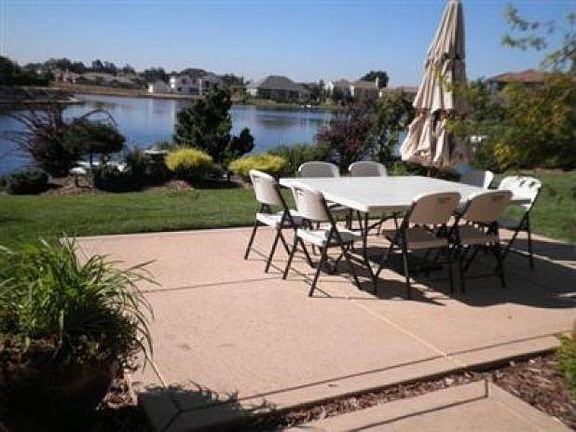 5th image of 4841 Waterstone Dr