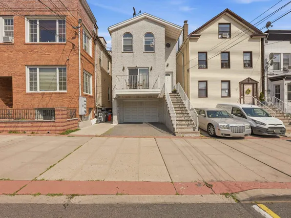 1216 Central Ave, Union City, NJ 07087