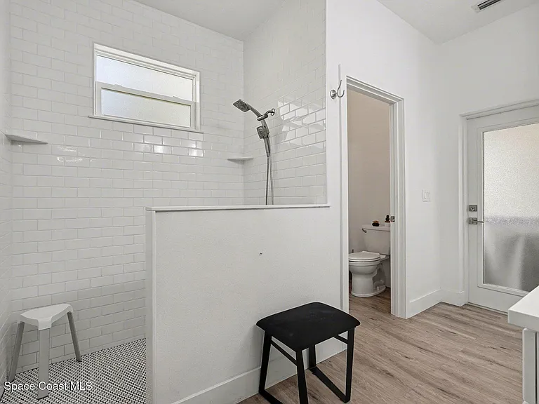 1444 Seeley Cir NW — Photo 22