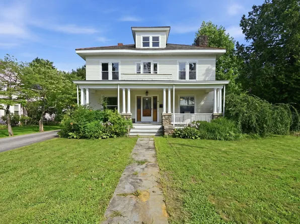 61 Church St, Ware, MA 01082