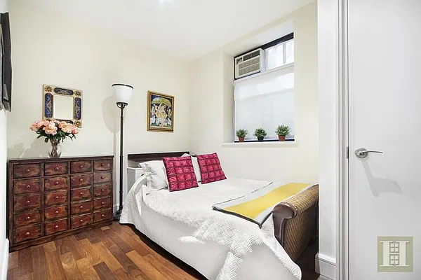 Sold by Halstead Real Estate | media 23