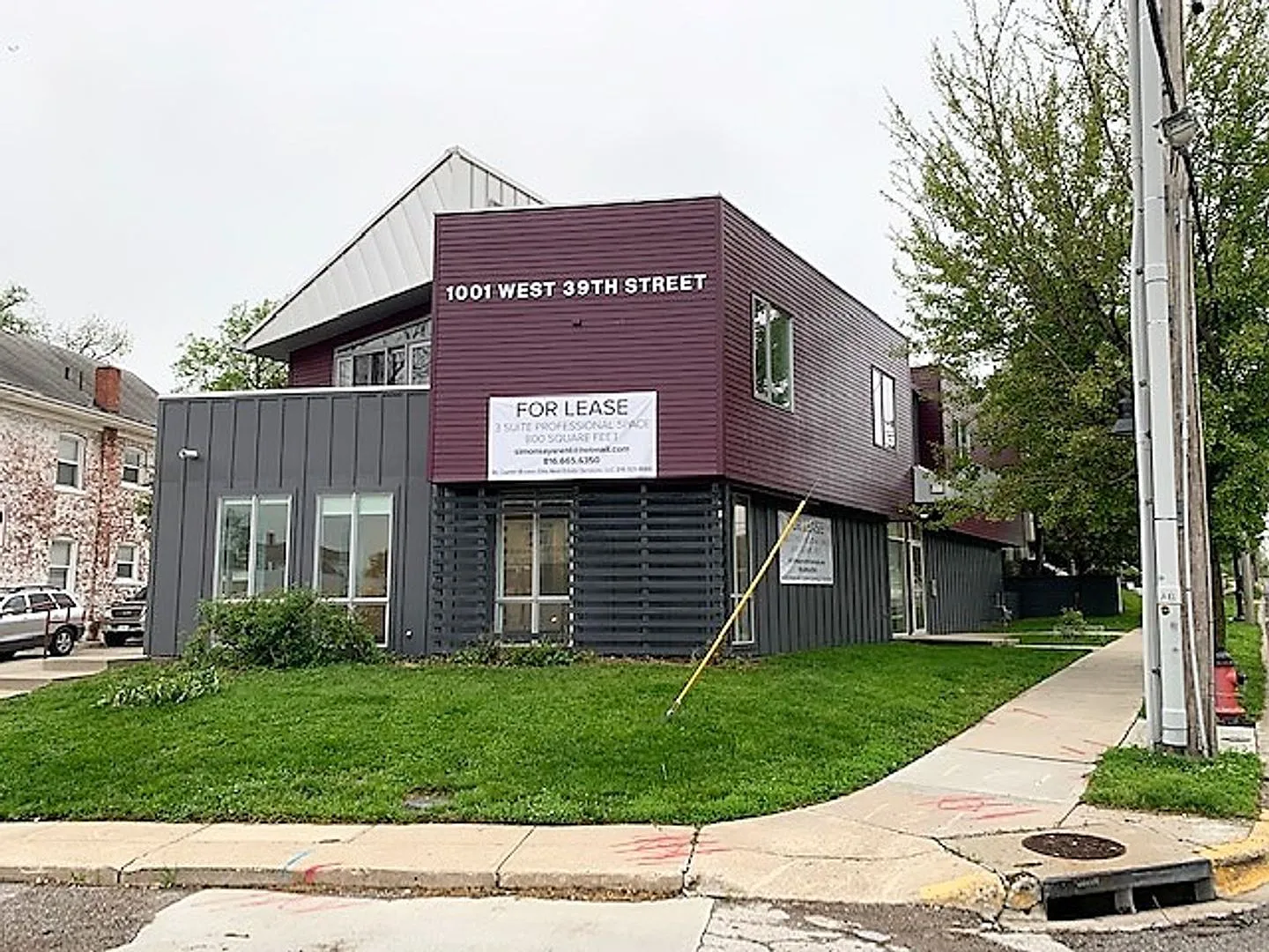 1001 W 39th Street — Photo 2