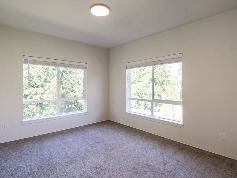 Creek's Edge Apartments — Photo 88