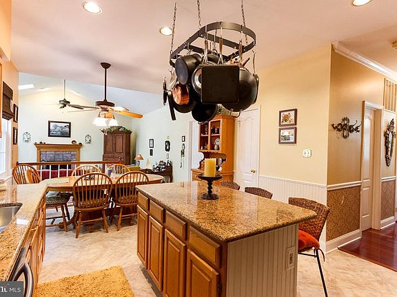 2nd image of 15461 Cagney Ct
