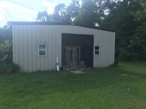 781 Peach Farm Rd, Ashford, AL 36312