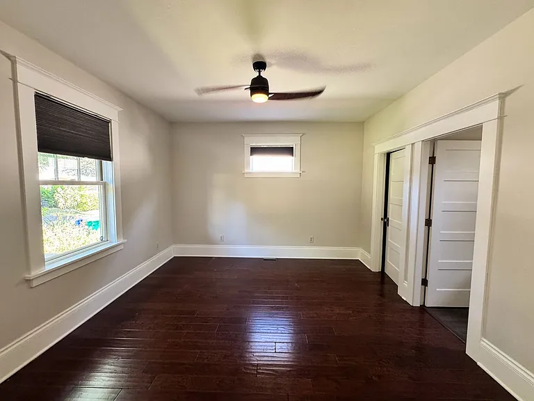 4718 N Oberlin St — Photo 10