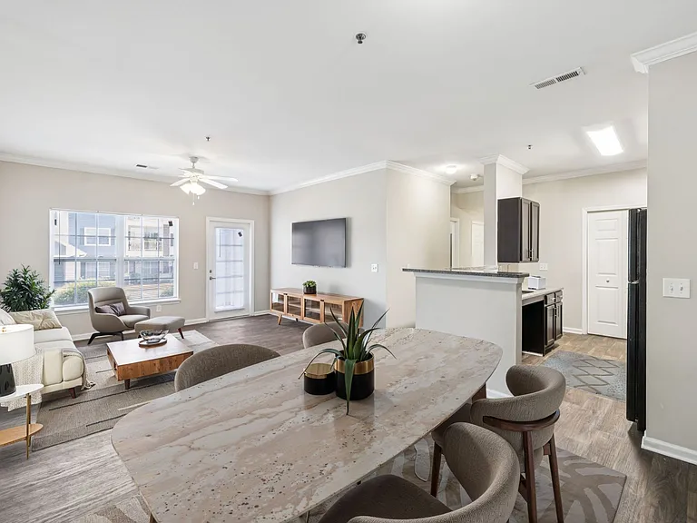 Summit - 3 Bed / 2 Bath - 1,330 Sq.Ft.