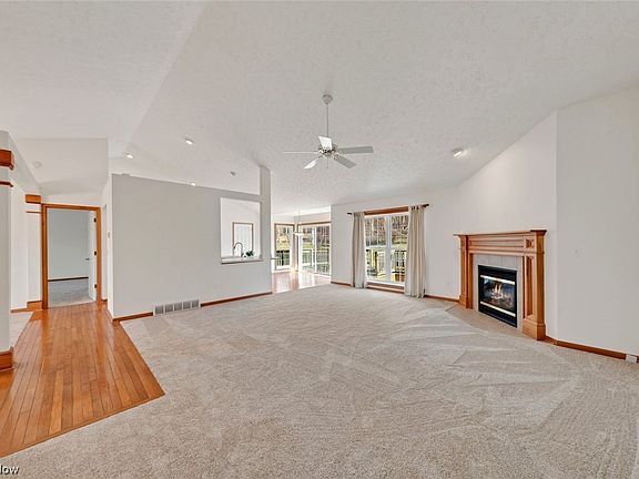 5th image of 11825 Ivy Ridge Dr