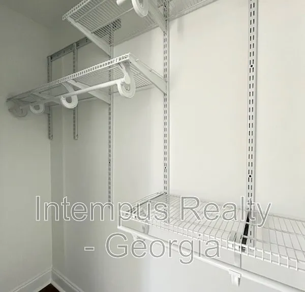 2867 Joyce Ave — Photo 33