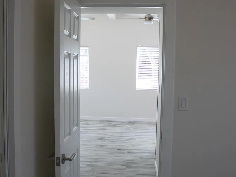 333 N K St — Photo 12