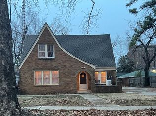 813 College Ave, Norman, OK 73069
