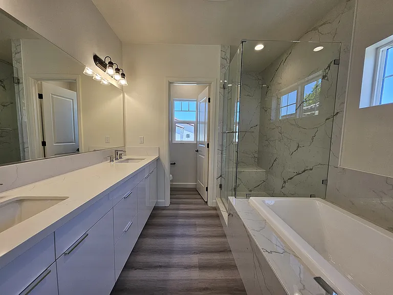 1355 Point Loma Pl — Photo 15