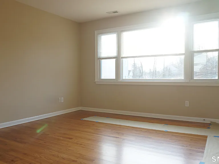 28-30 Sampson St #4 — Photo 7